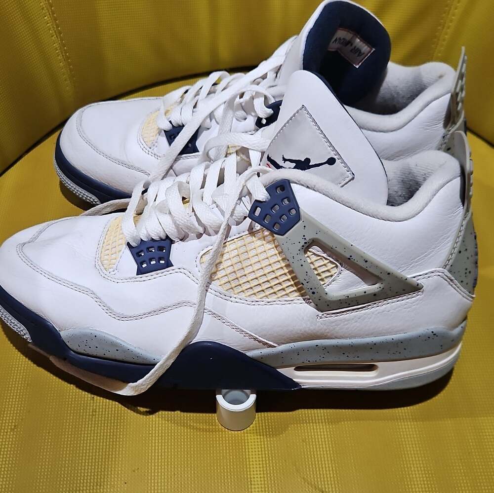 Jordan 4 Retro Mid Midnight Navy - Size 11 - DH6927 140 Missing Insoles
